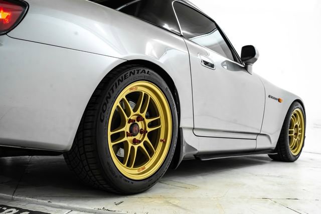 Used 2001 Honda S2000 image 16