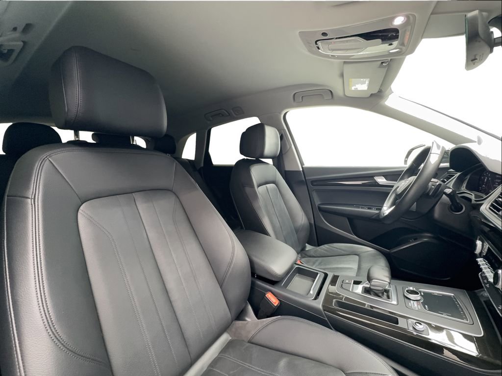 Used 2018 Audi Q5 2.0T Premium AWD/4WD image 28