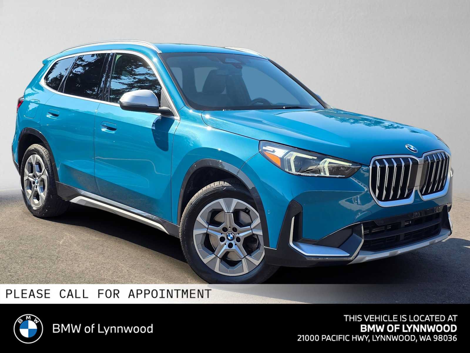 Used 2024 BMW X1 xDrive28i w/ Convenience Package
