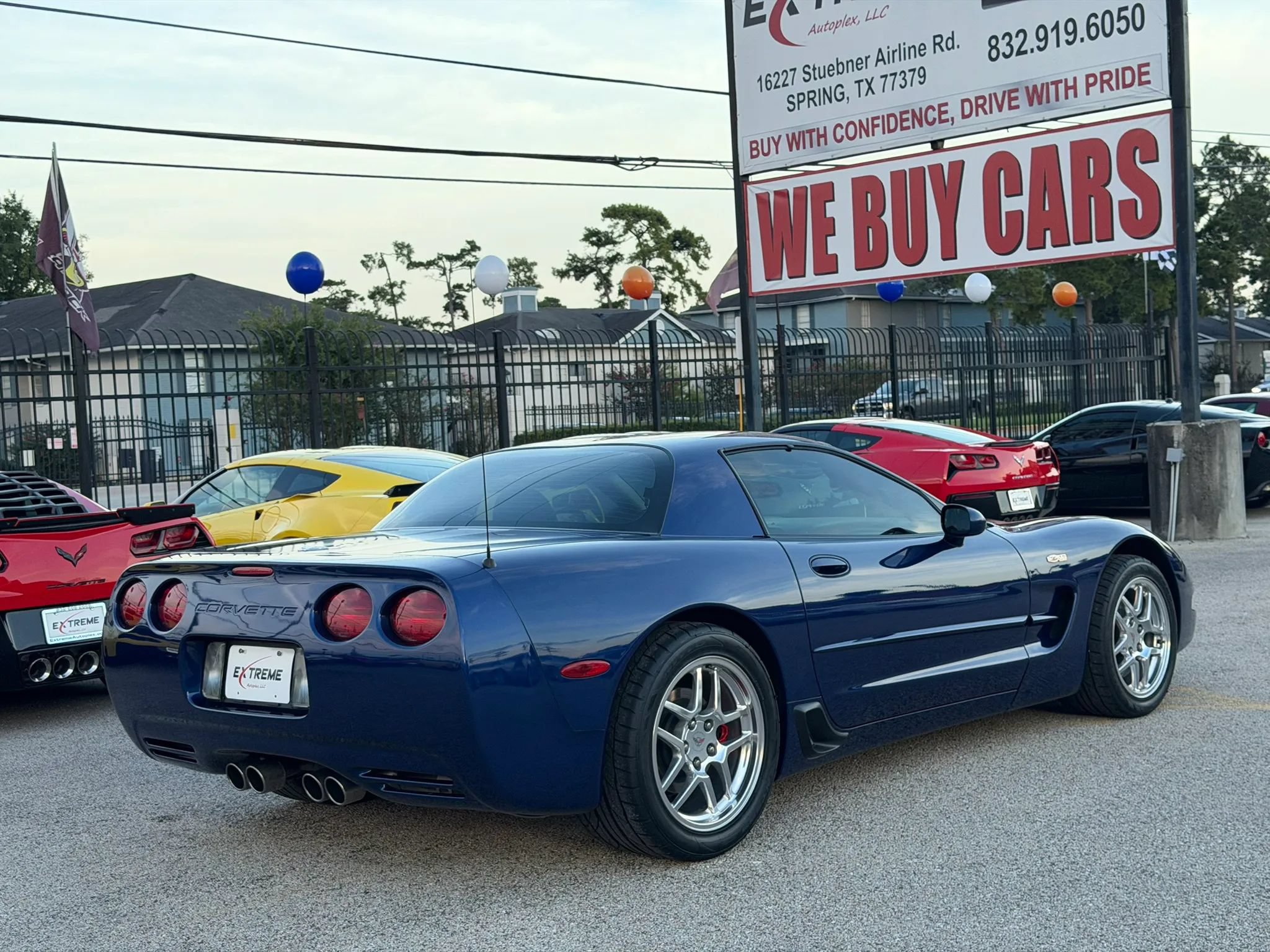 Used 2004 Chevrolet Corvette Z06 w/ Z06 Preferred Equipment Group RWD image 9