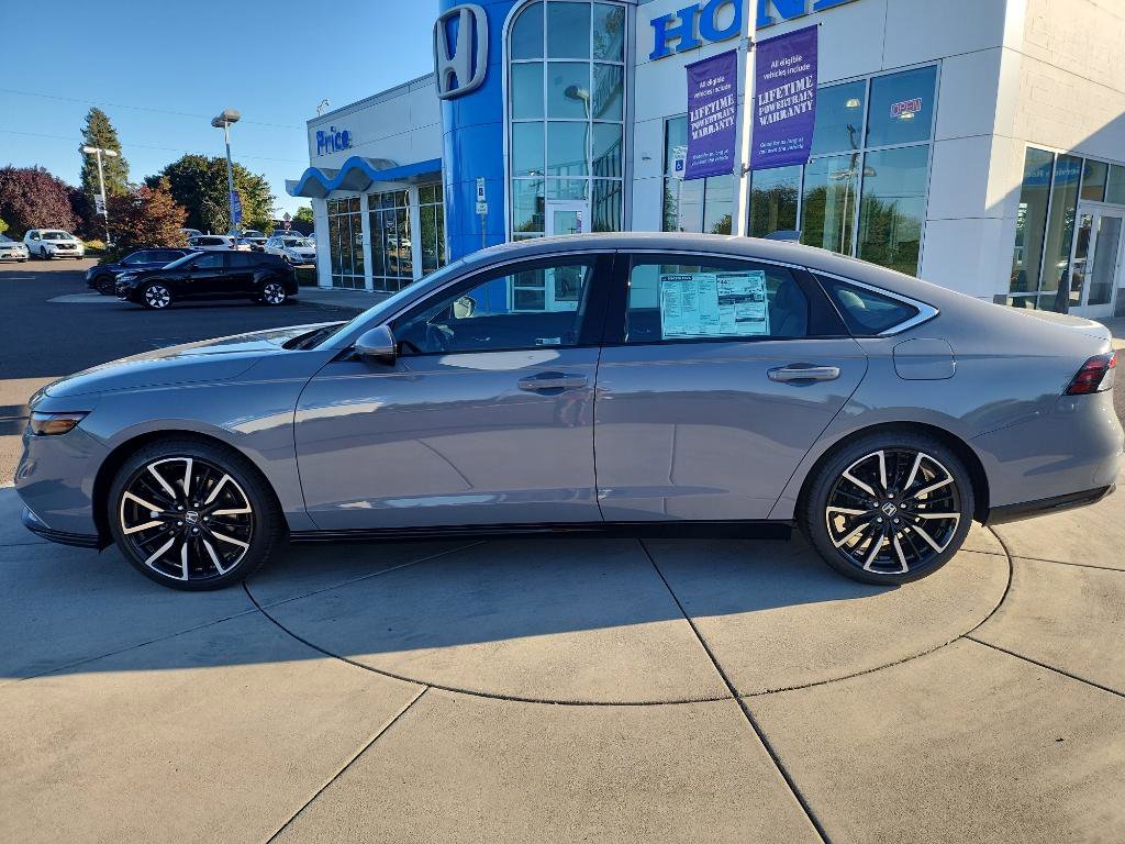 New 2024 Honda Accord Touring image 3