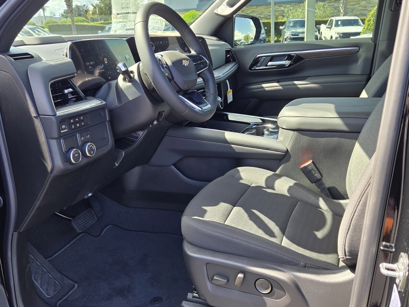 New 2026 Chevrolet Tahoe LS image 6