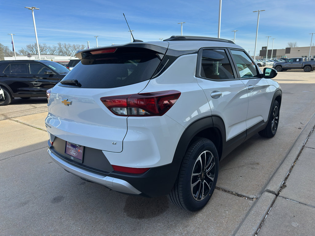 Used 2025 Chevrolet TrailBlazer LT image 5