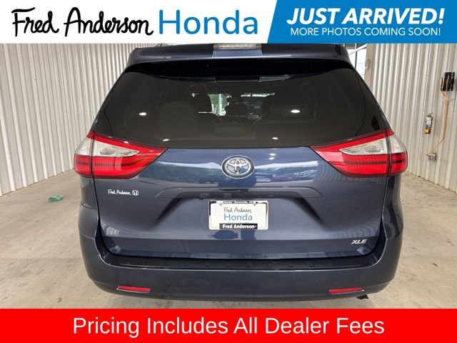 Used 2018 Toyota Sienna XLE FWD image 20