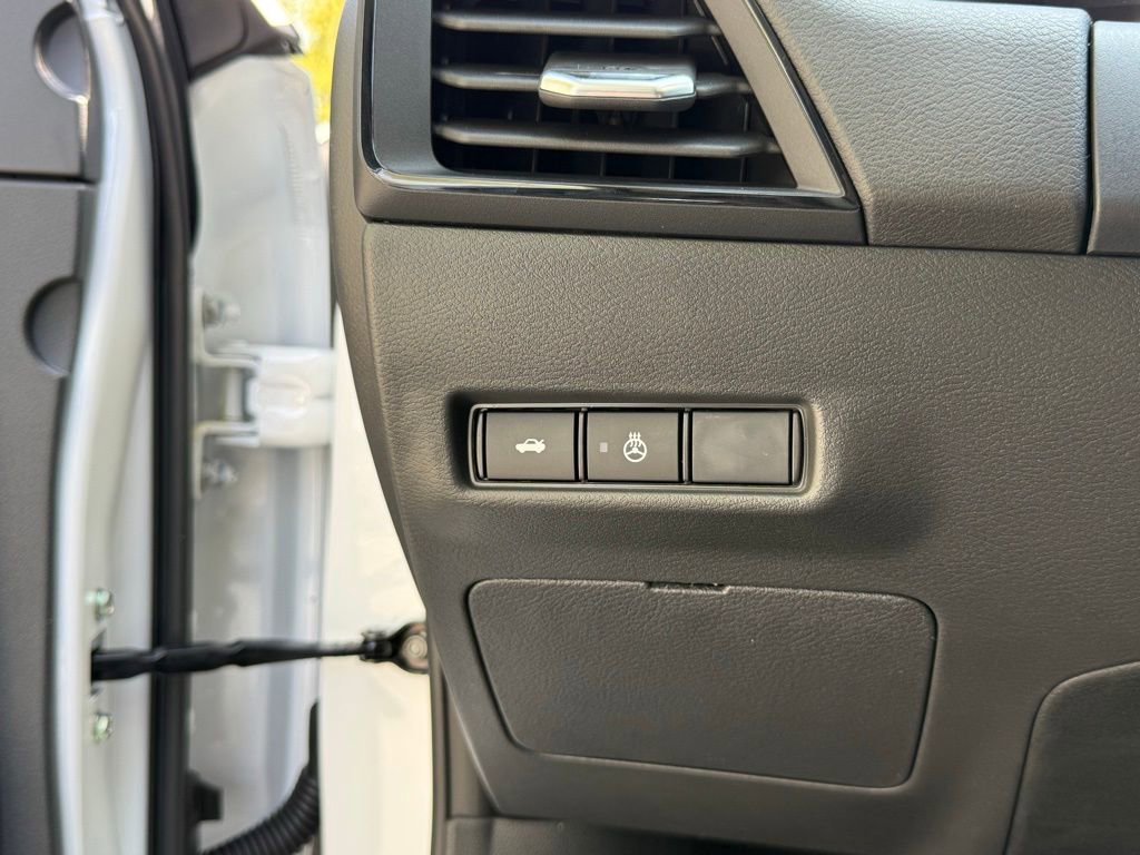 New 2026 Nissan Sentra SV w/ SV Convenience Package image 13