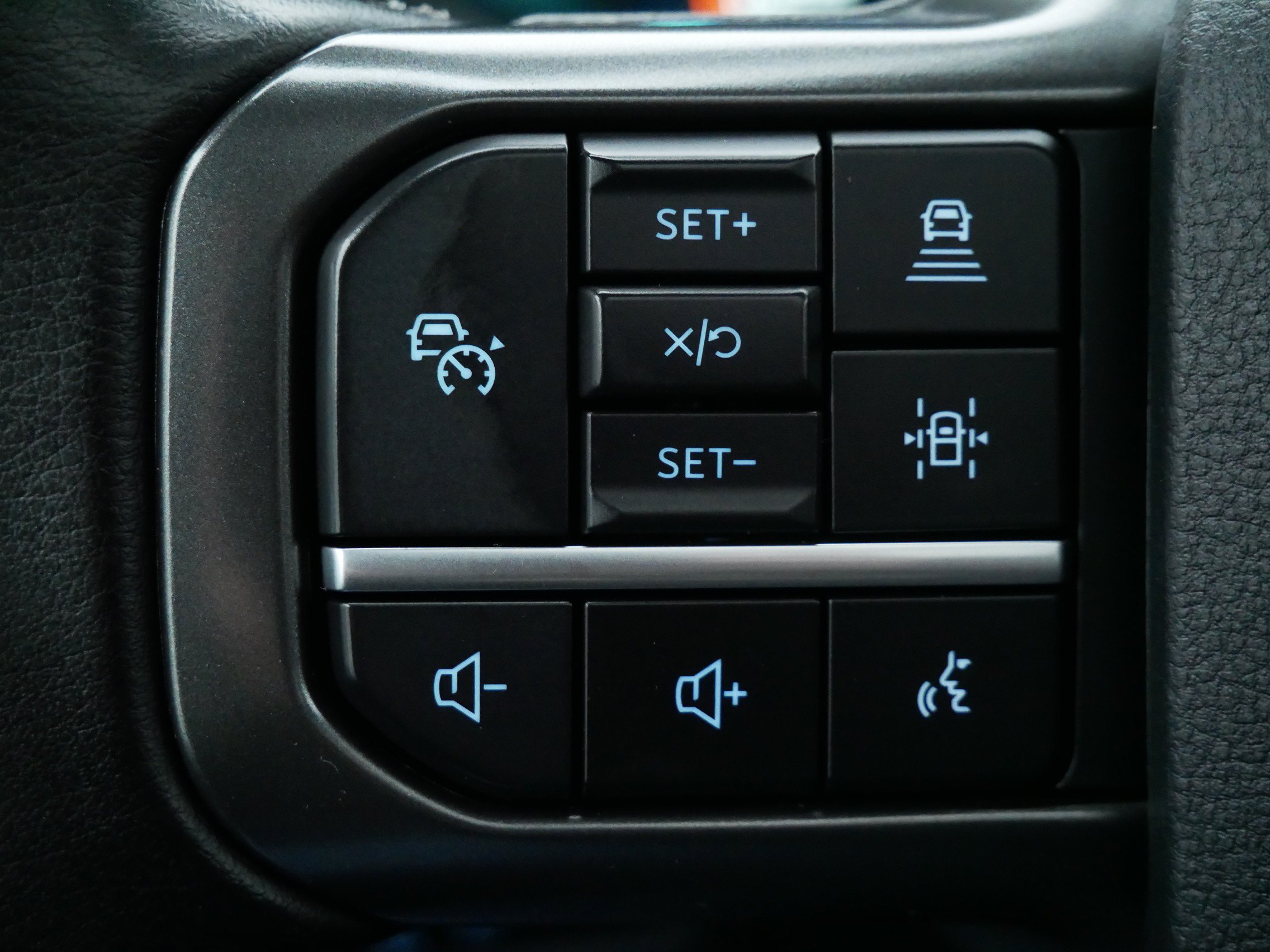 Used 2024 Ford F150 XLT w/ Equipment Group 303A High AWD/4WD image 17