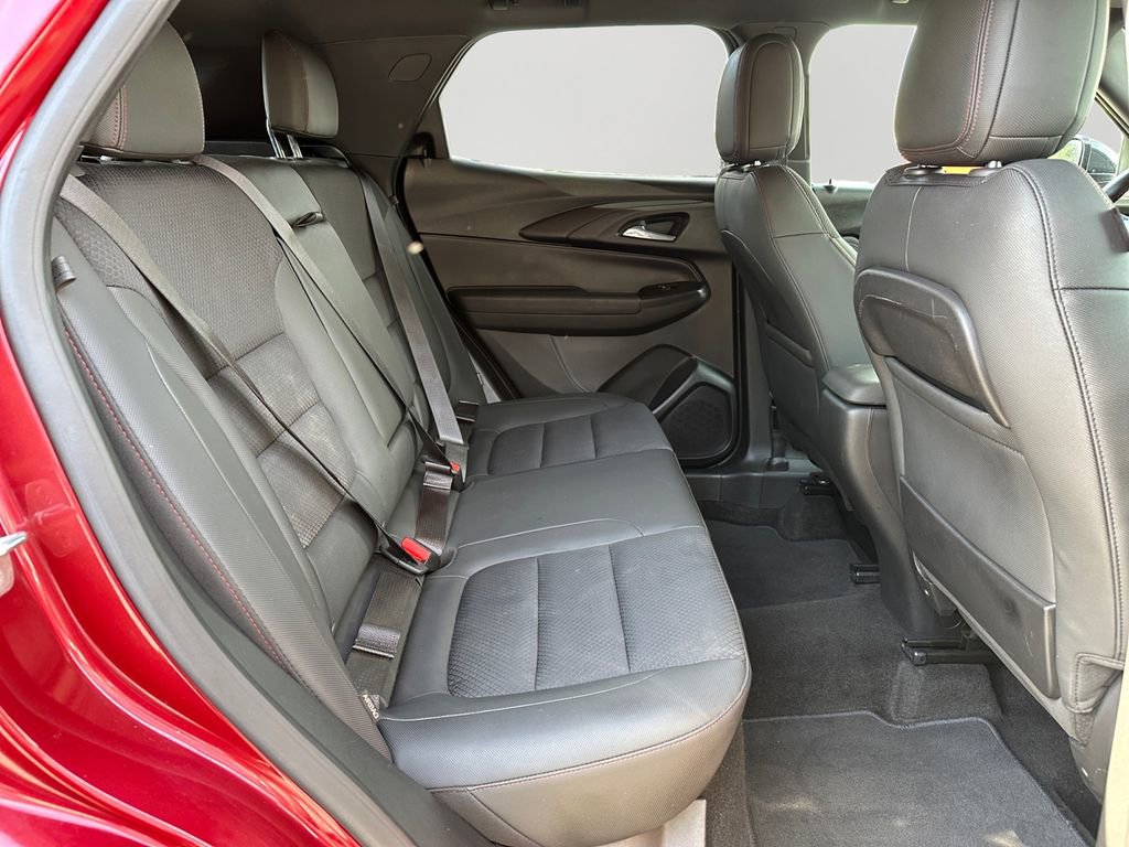 Used 2023 Chevrolet TrailBlazer RS image 13
