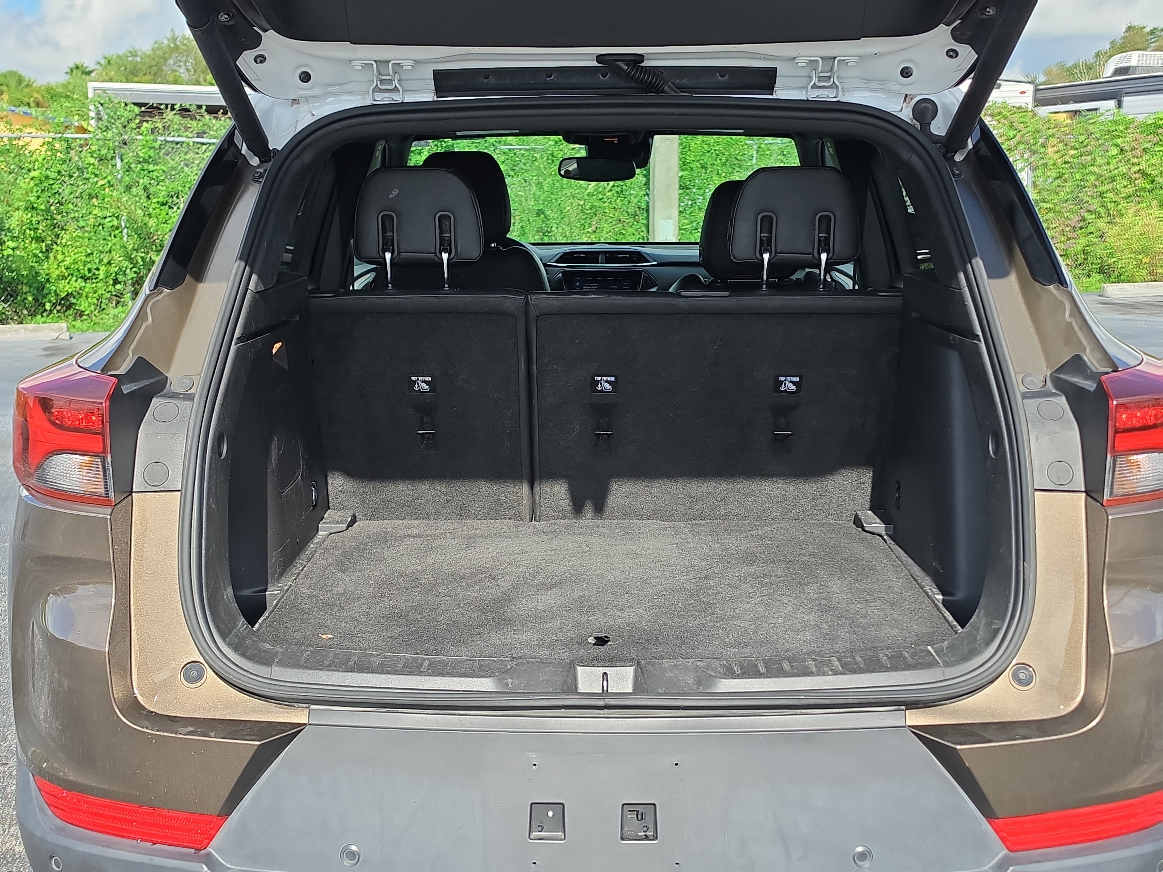 Certified 2022 Chevrolet TrailBlazer ACTIV w/ Sun and Liftgate Package FWD image 7