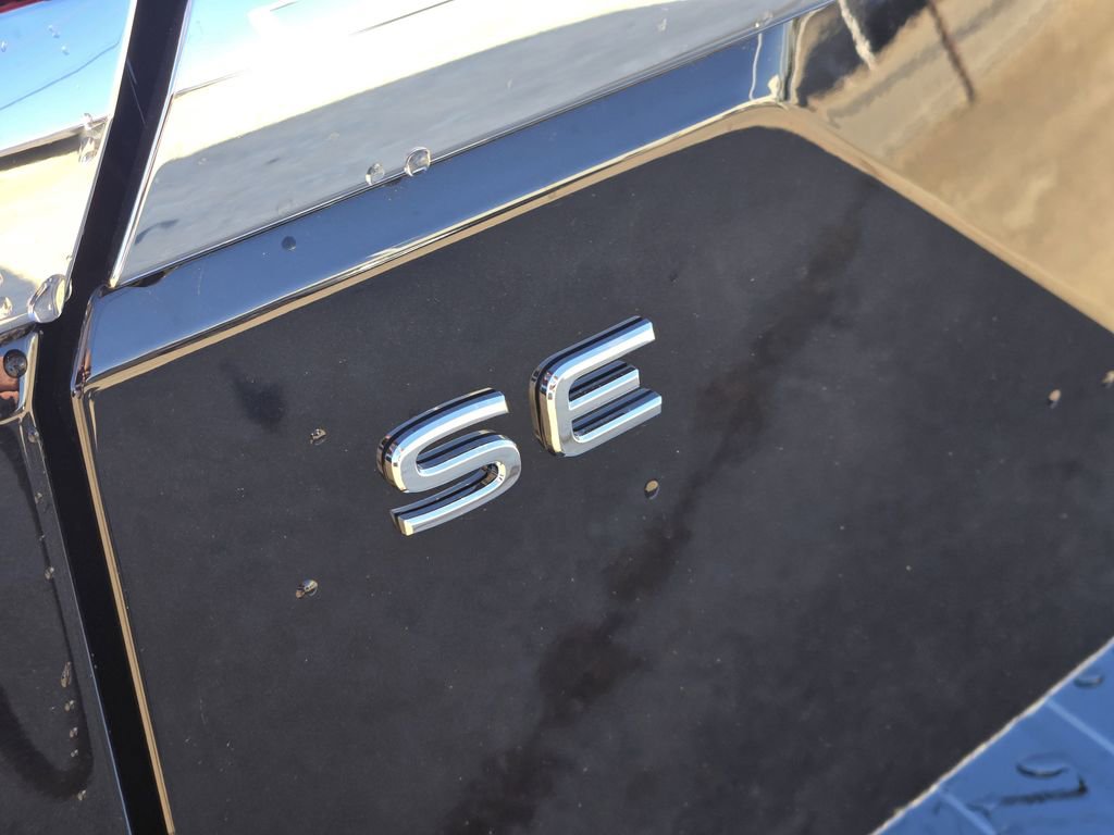 New 2026 Volkswagen Atlas SE image 8