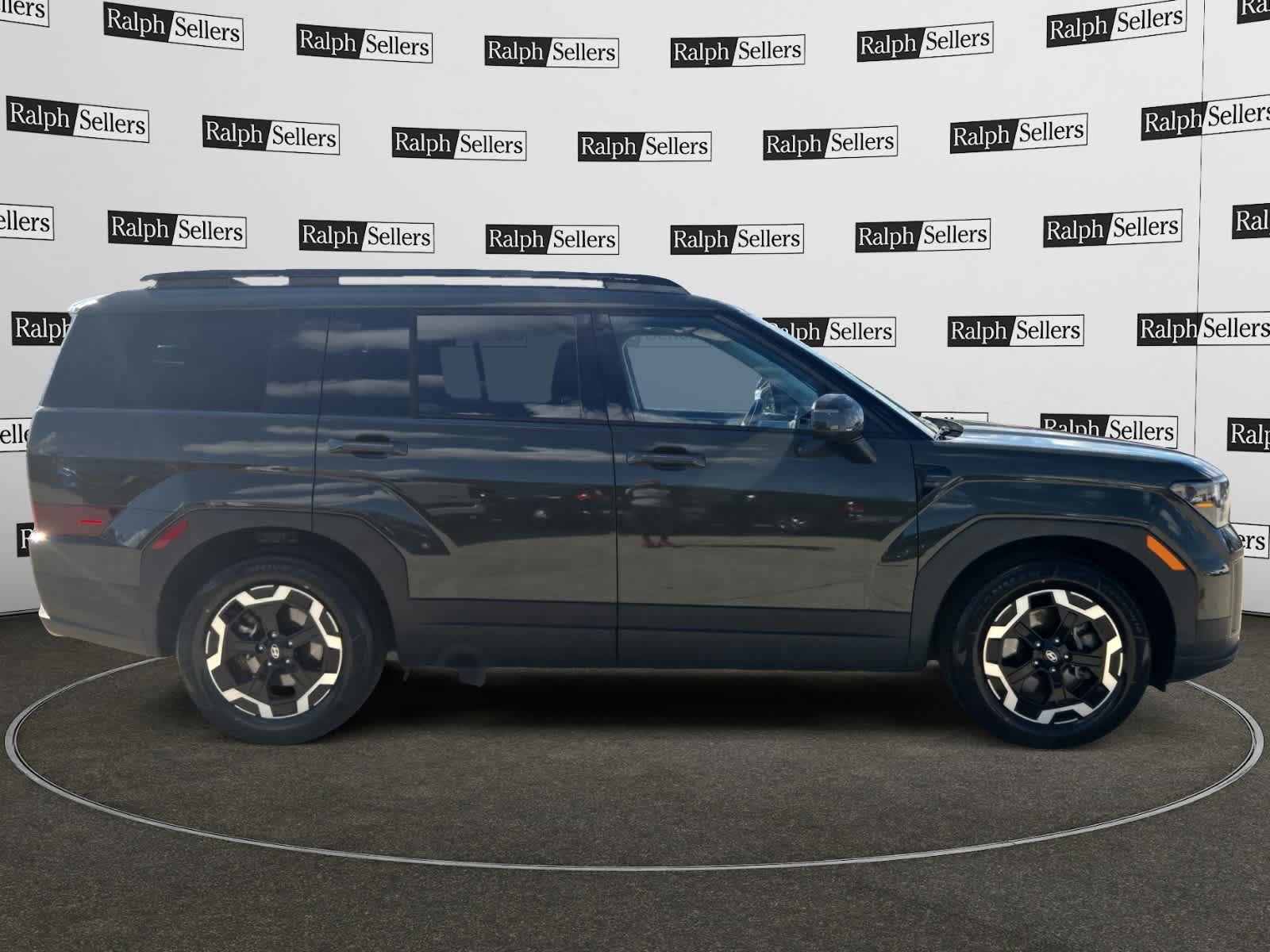 Used 2024 Hyundai Santa Fe SEL FWD image 7
