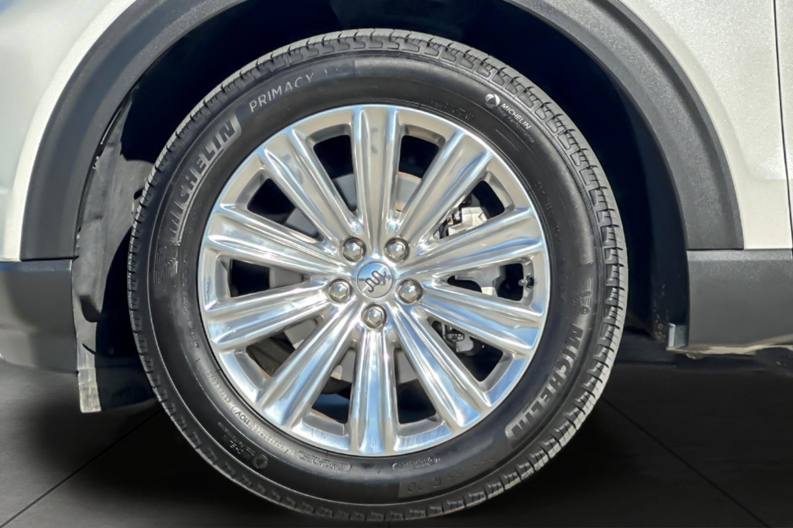 Used 2021 Ford Explorer King Ranch w/ Premium Technology Package image 28