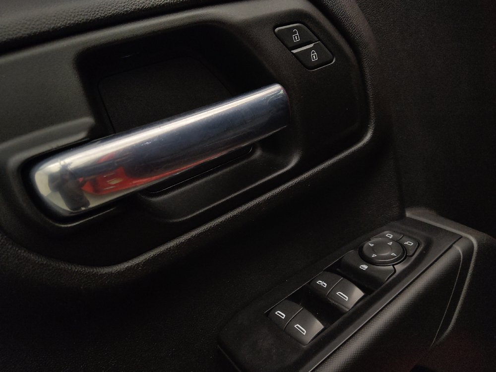 Used 2021 Chevrolet Silverado 1500 Custom RWD image 27