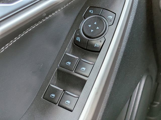 Used 2023 Ford Explorer Limited image 26