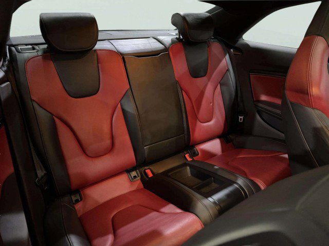 Used 2014 Audi S5 Prestige image 48