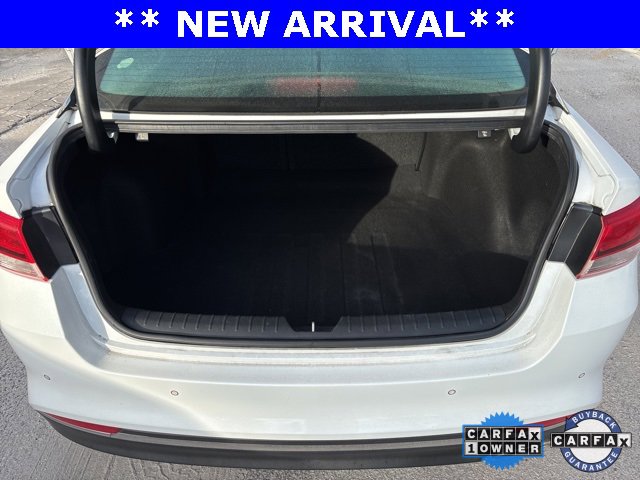 Used 2018 Kia Optima LX image 7