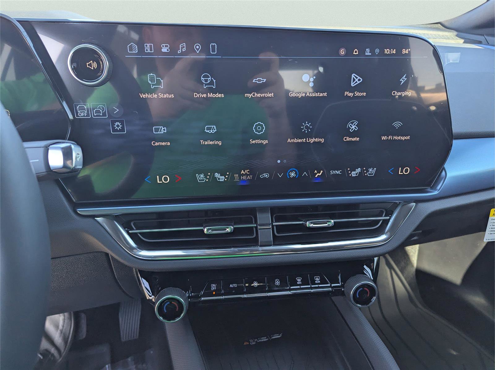 New 2026 Chevrolet Equinox EV LT w/ Convenience Package II image 18