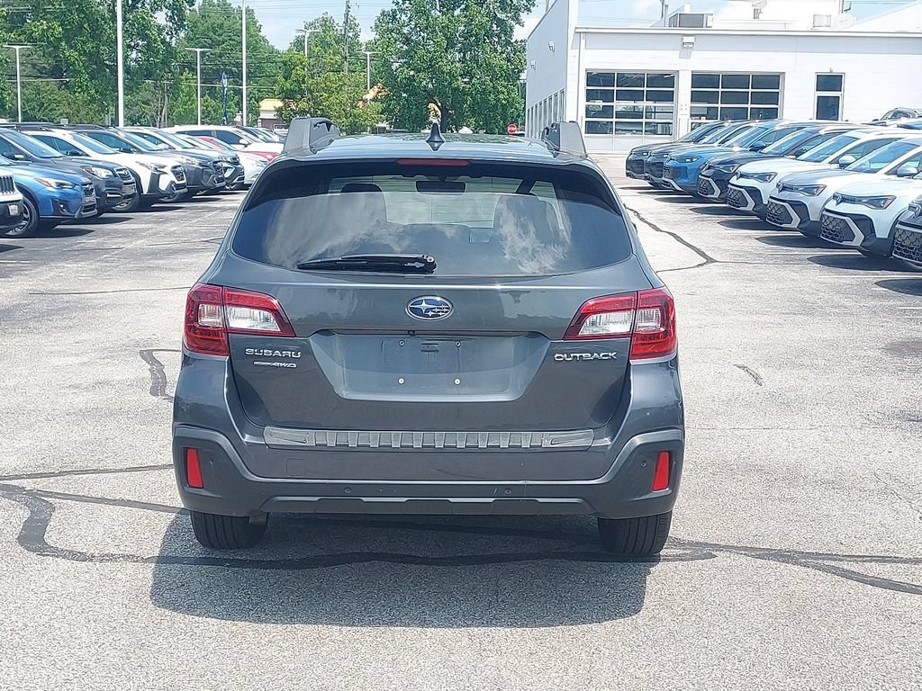 Used 2018 Subaru Outback 2.5i Limited AWD/4WD image 6