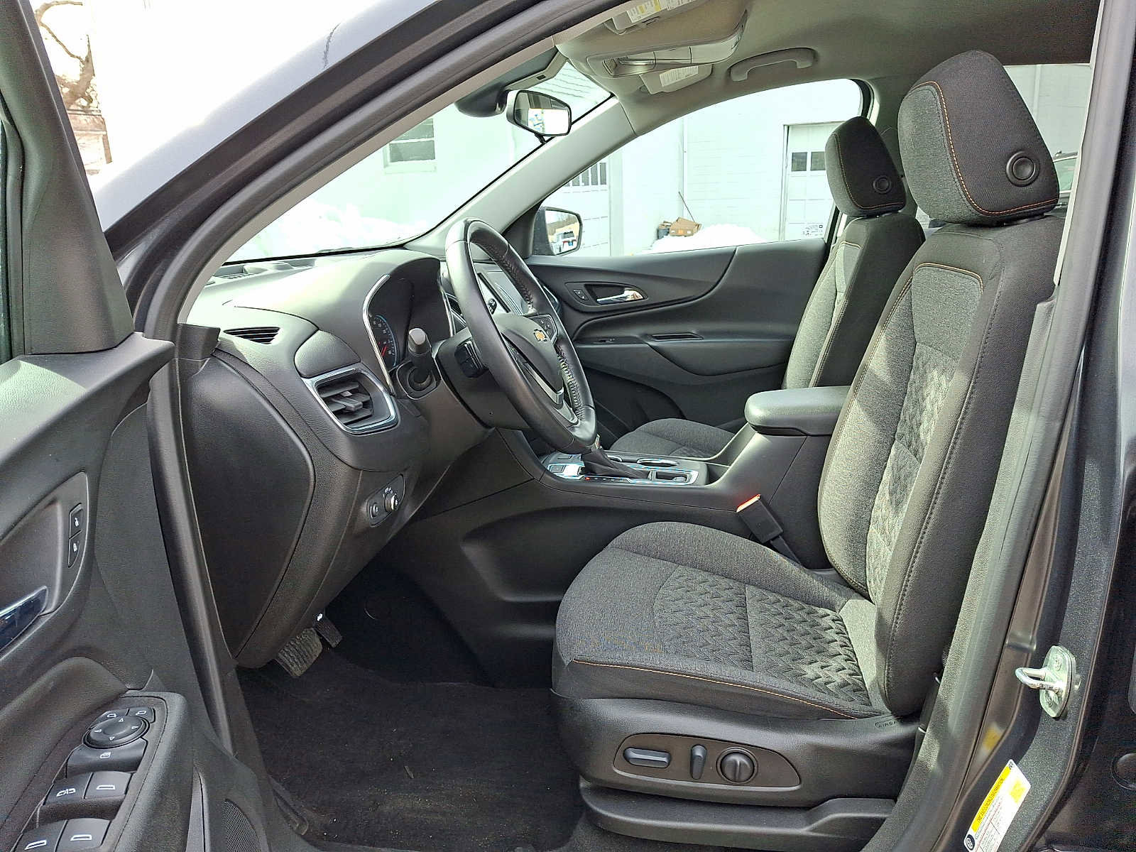 Used 2022 Chevrolet Equinox LT image 13