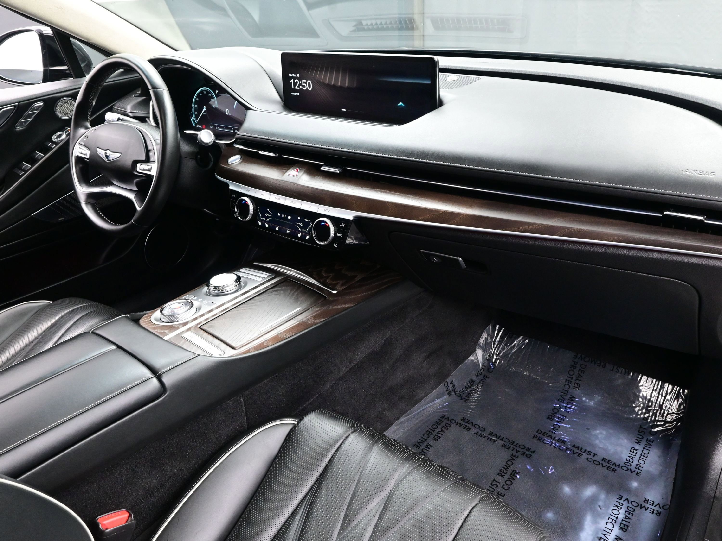 Certified 2023 Genesis G80 image 14