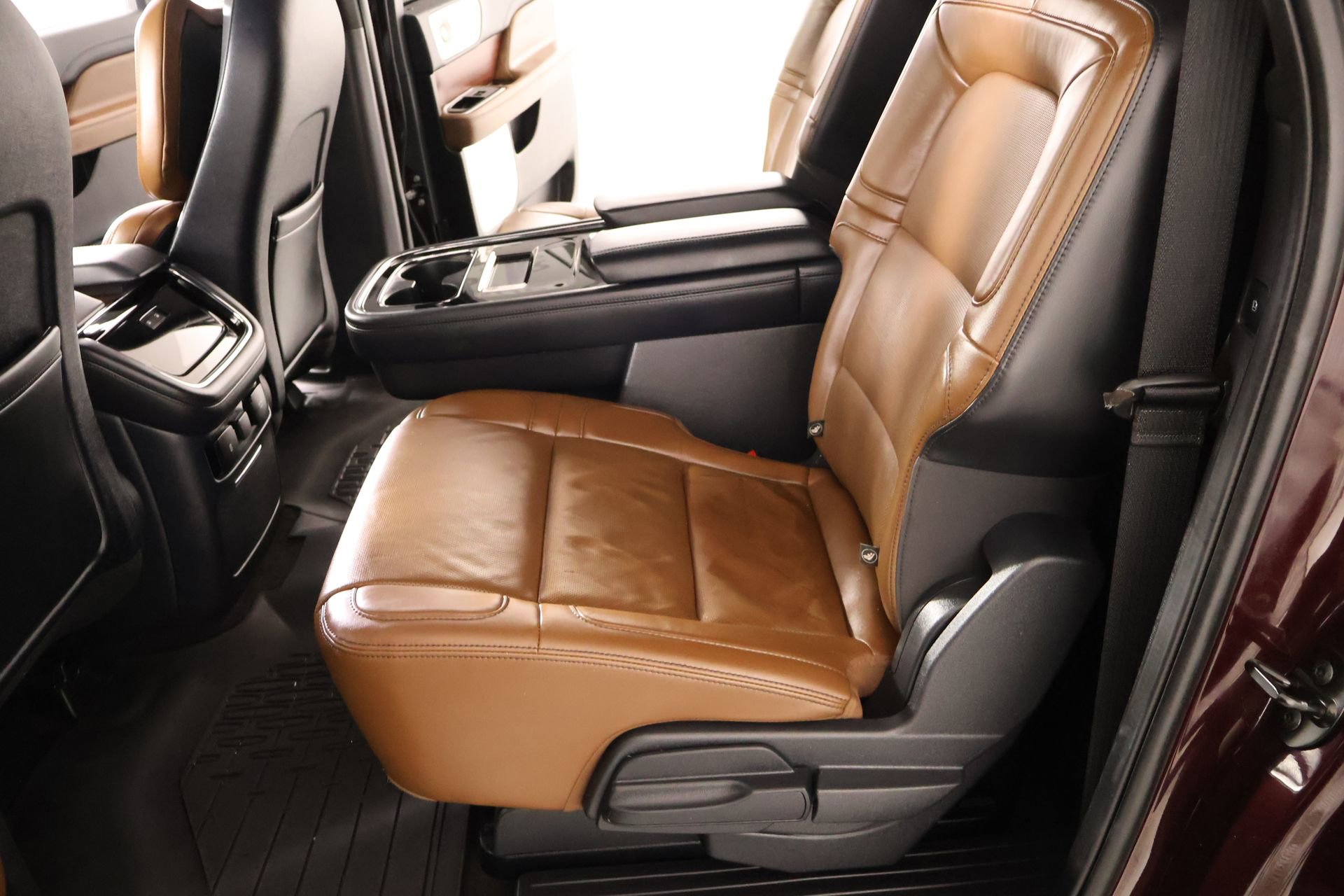 Used 2023 Lincoln Navigator L Reserve AWD/4WD image 13