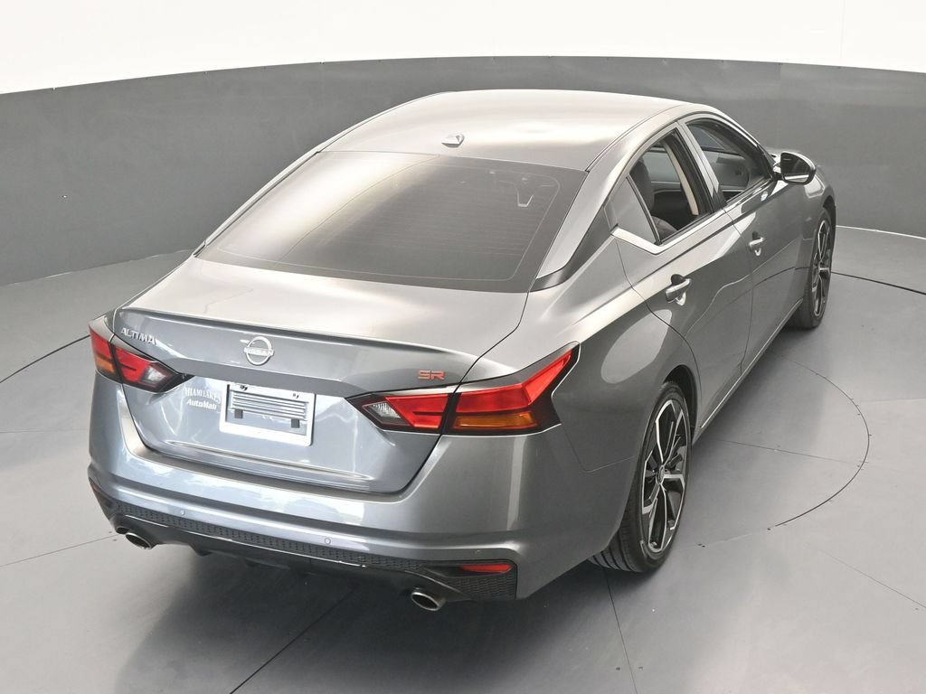 Used 2024 Nissan Altima 2.5 SR FWD image 46