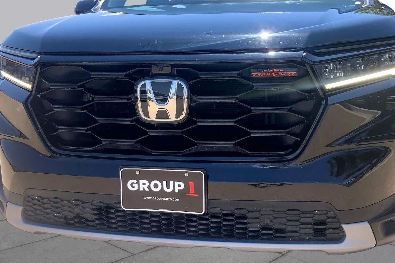 Used 2025 Honda Pilot TrailSport image 30