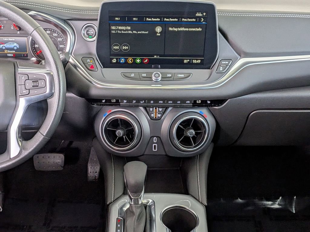 Used 2025 Chevrolet Blazer LT FWD image 19