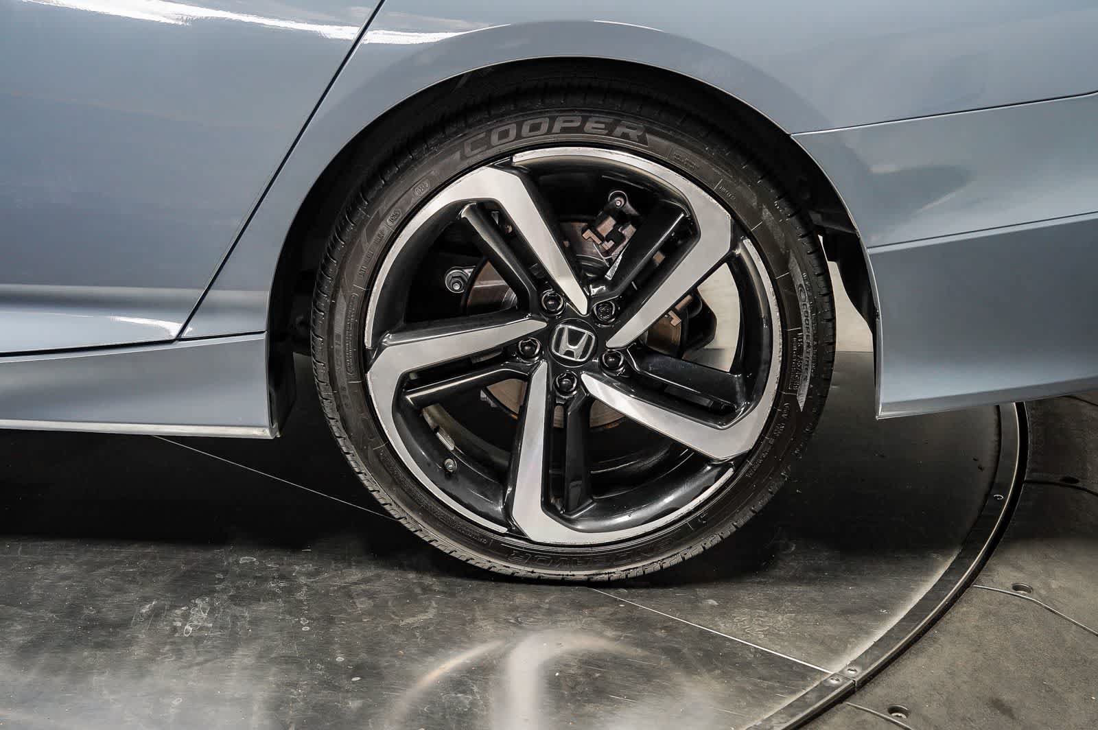 Used 2022 Honda Accord Sport image 10
