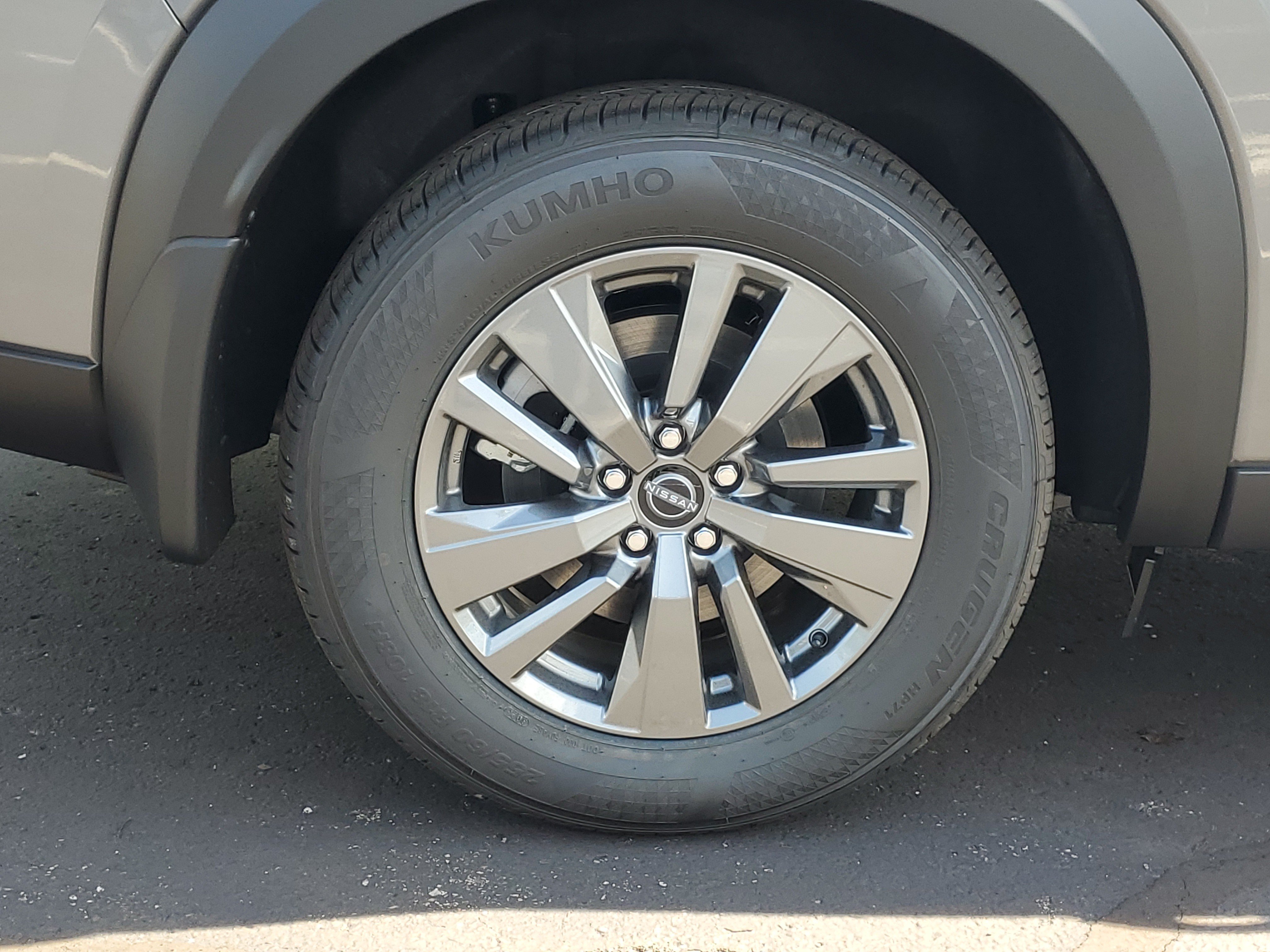 New 2026 Nissan Pathfinder SV w/ SV Premium Package AWD/4WD image 34