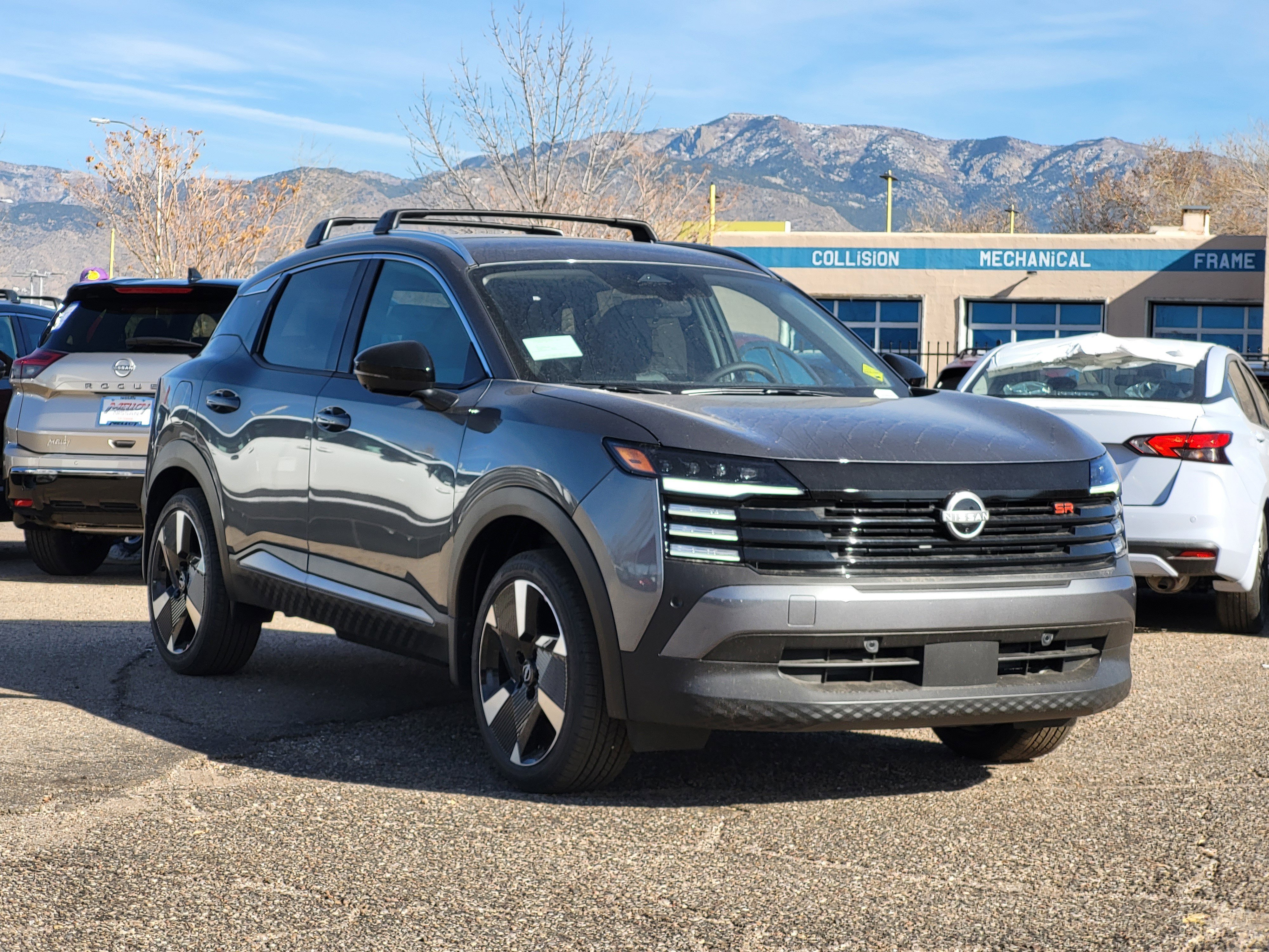 New 2026 Nissan Kicks SR w/ Cold Weather Package image 3