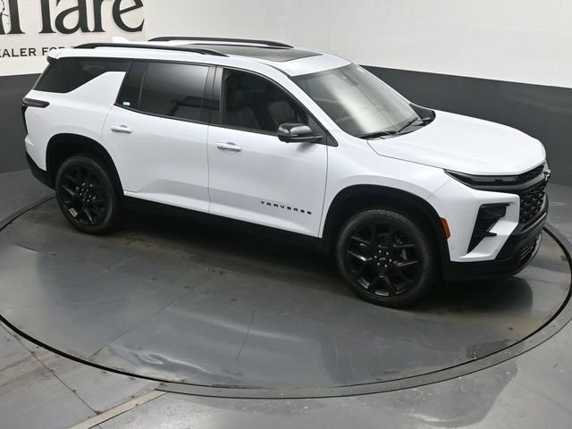 New 2026 Chevrolet Traverse RS w/ LPO, Floor Liner Package image 17