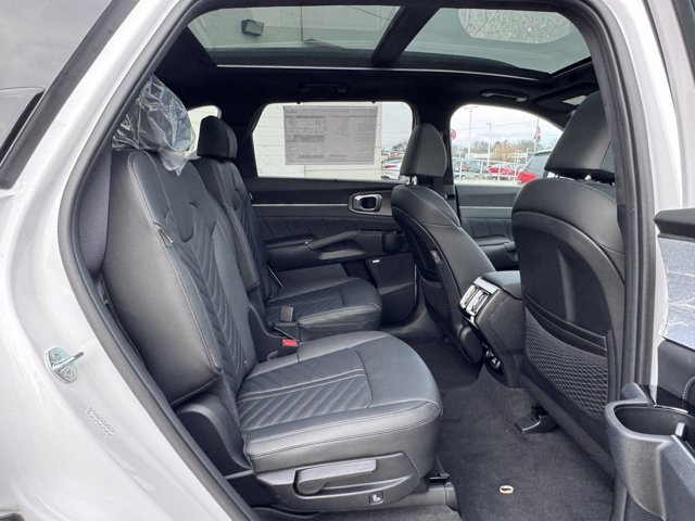 New 2025 Kia Sorento SX Prestige image 16