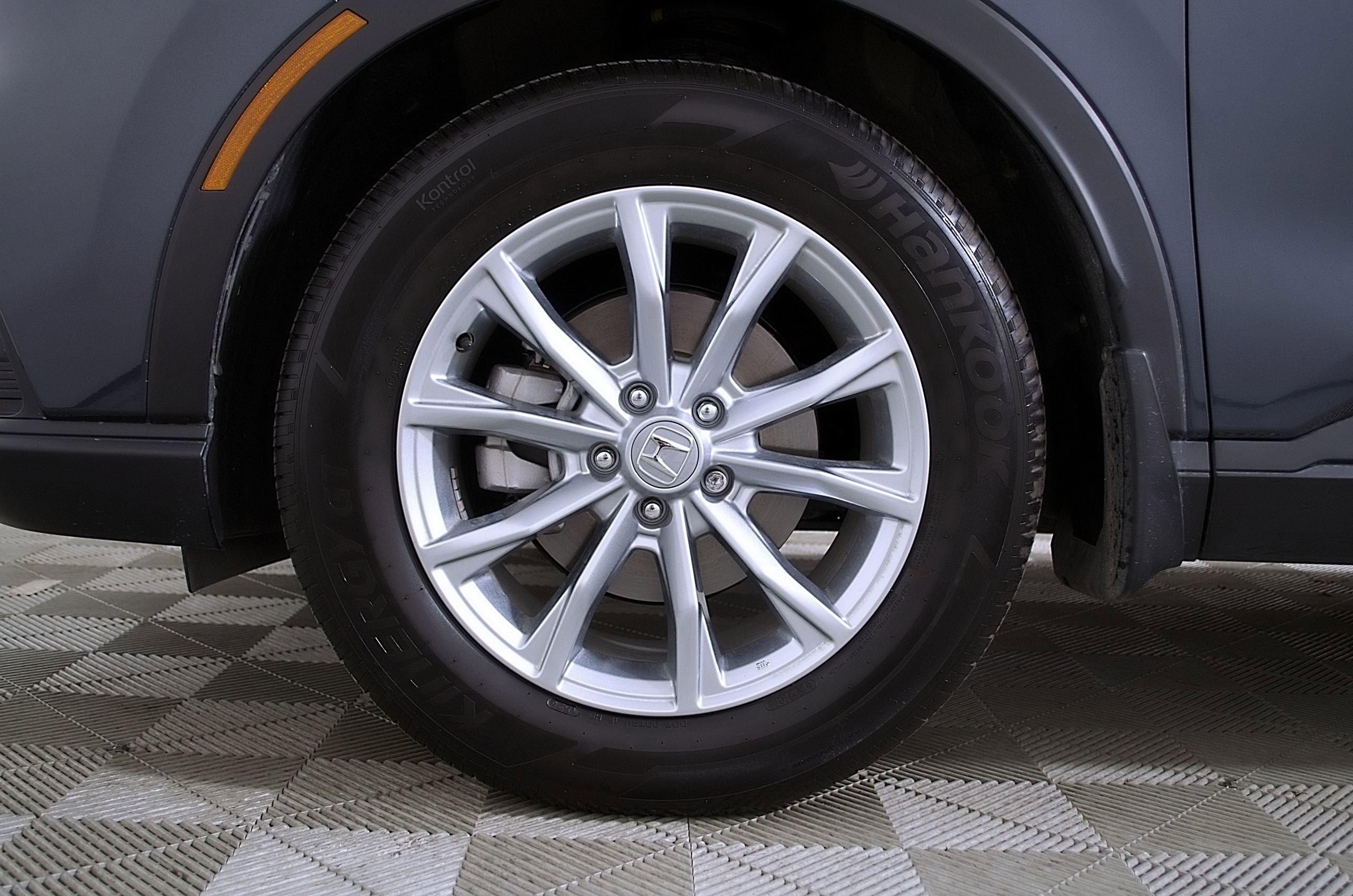 Used 2025 Honda CR-V EX-L image 11