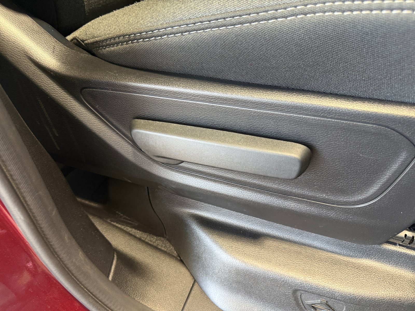 Used 2025 RAM 1500 Warlock AWD/4WD image 29