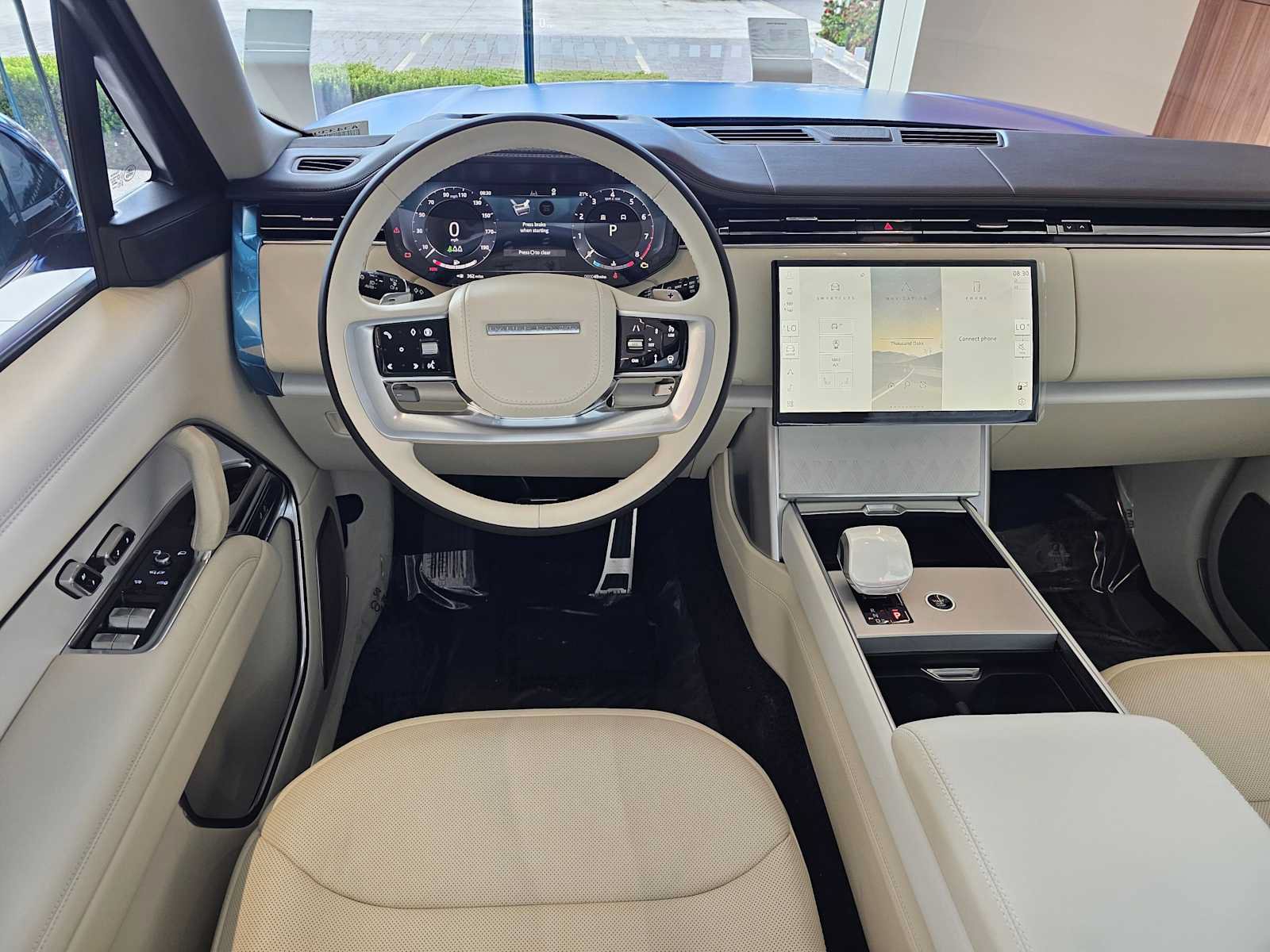 New 2026 Land Rover Range Rover SV AWD/4WD image 18