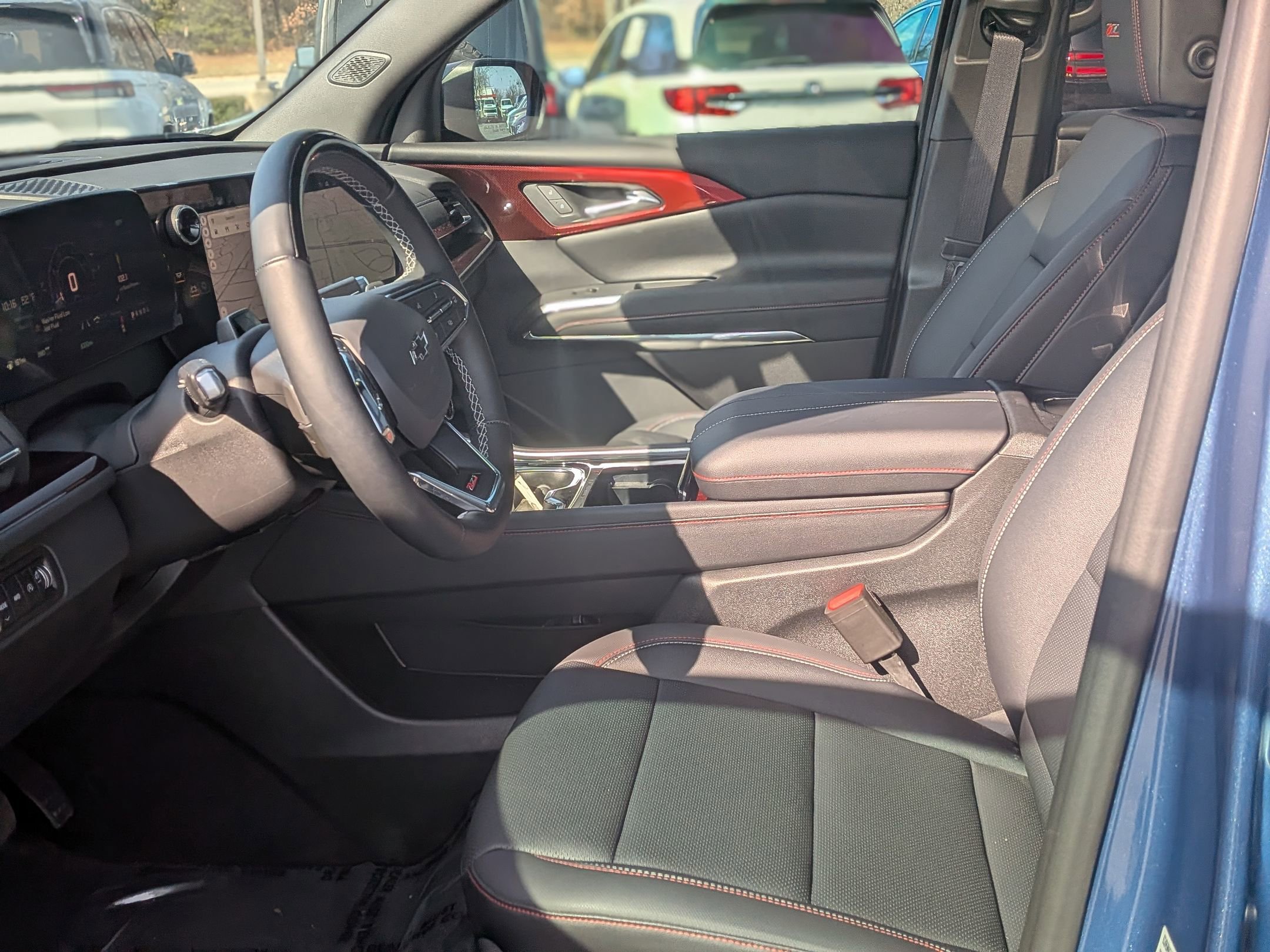 Certified 2026 Chevrolet Traverse Z71 w/ Enhanced Driving Package image 16