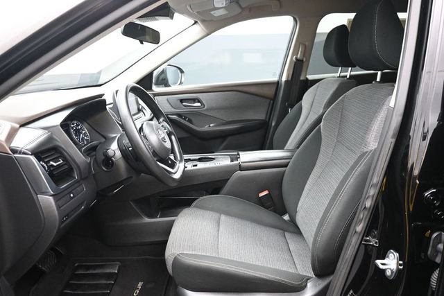 Used 2022 Nissan Rogue SV FWD image 7