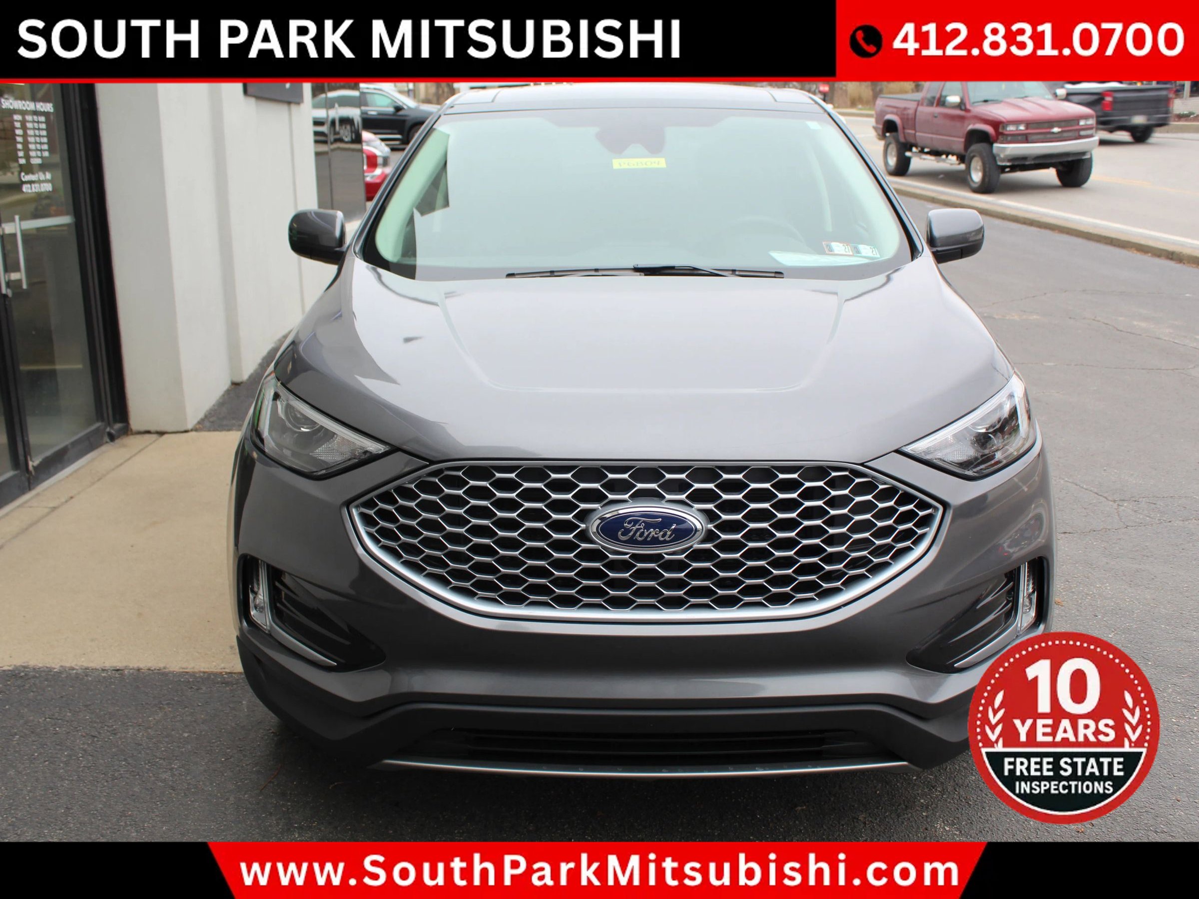 Used 2024 Ford Edge SEL w/ Convenience Package image 4