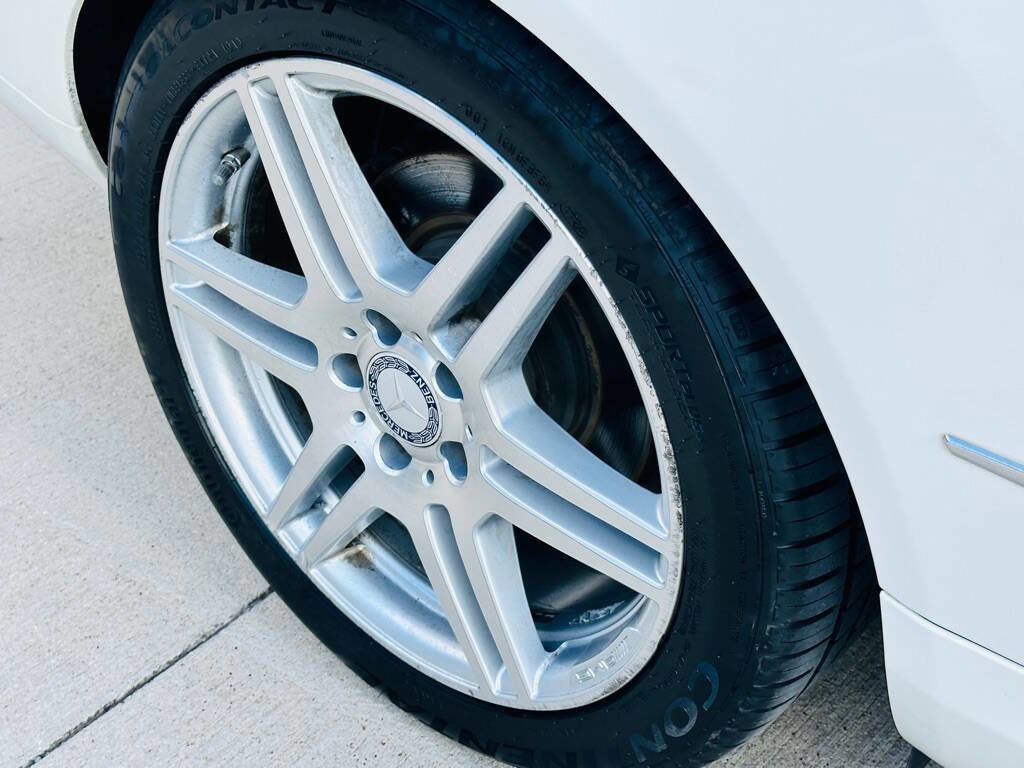 Used 2011 Mercedes-Benz E 350 E 350 2dr Coupe image 23