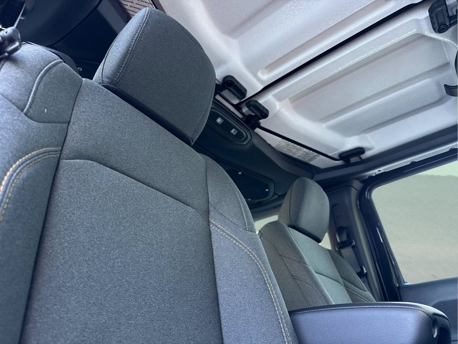 New 2026 Jeep Wrangler Sport AWD/4WD image 17
