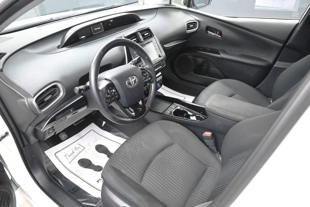 Used 2020 Toyota Prius Prime LE w/ Carpet Mat Package image 21