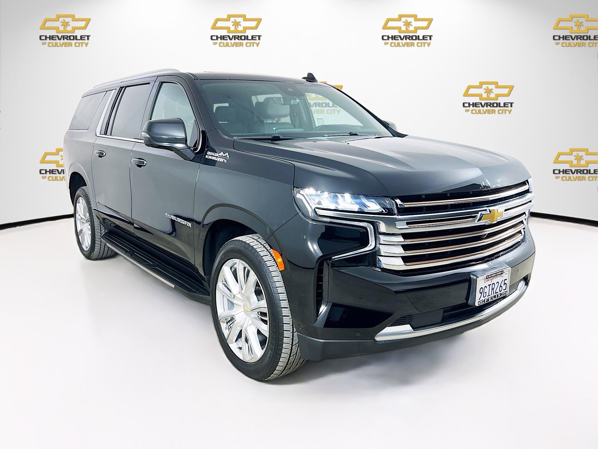 Used 2023 Chevrolet Suburban High Country w/ Advanced Technology Package