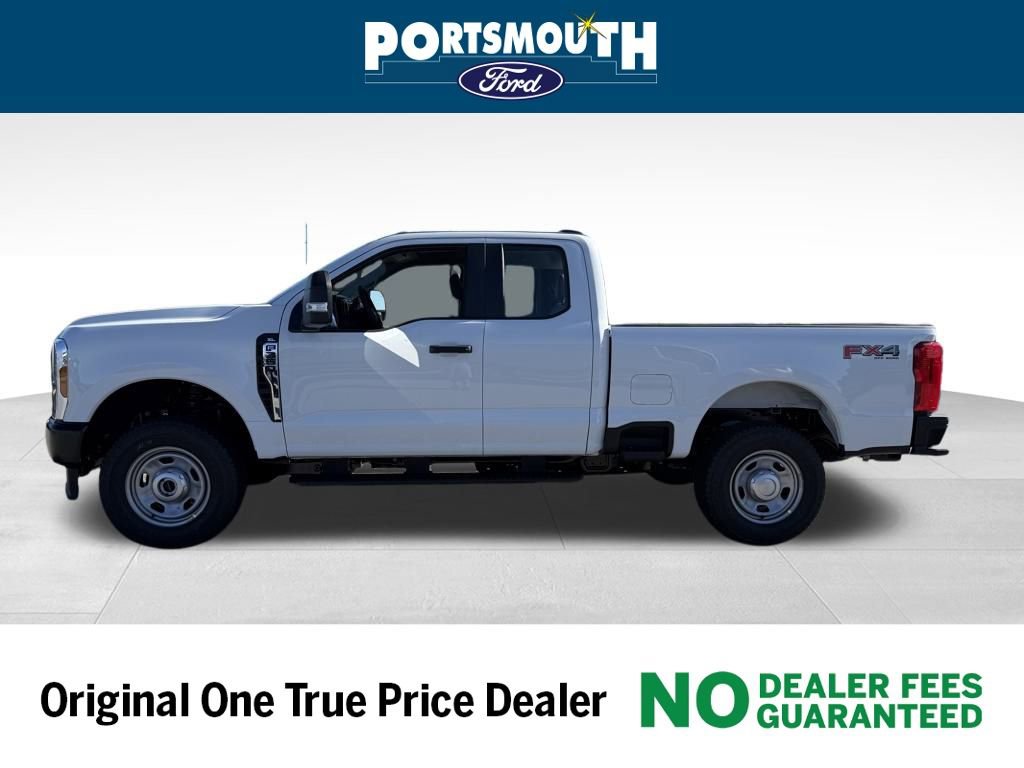 New 2026 Ford F350 XL w/ FX4 Off-Road Package image 2