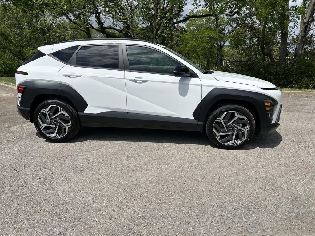 New 2026 Hyundai Kona SEL Premium FWD image 8