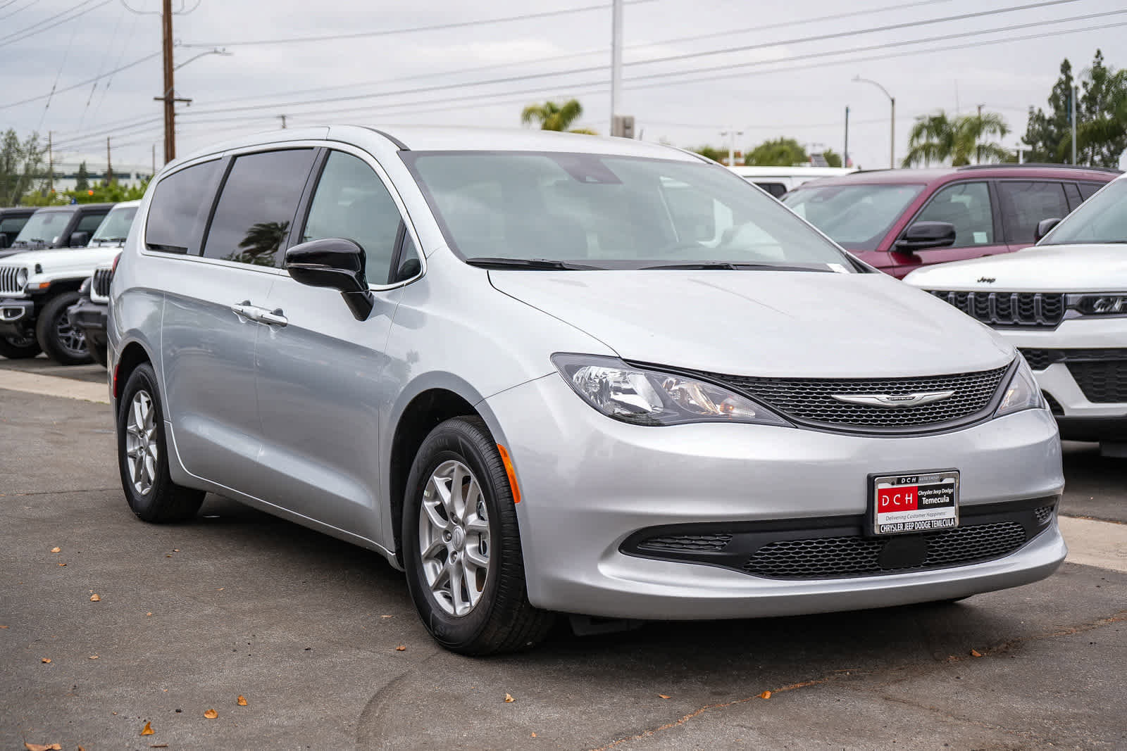 New 2026 Chrysler Voyager LX image 3