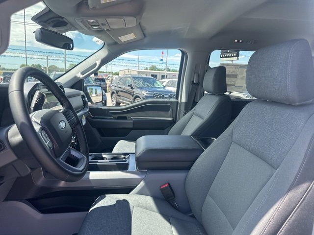 New 2025 Ford F150 XLT w/ Equipment Group 302A MID image 4