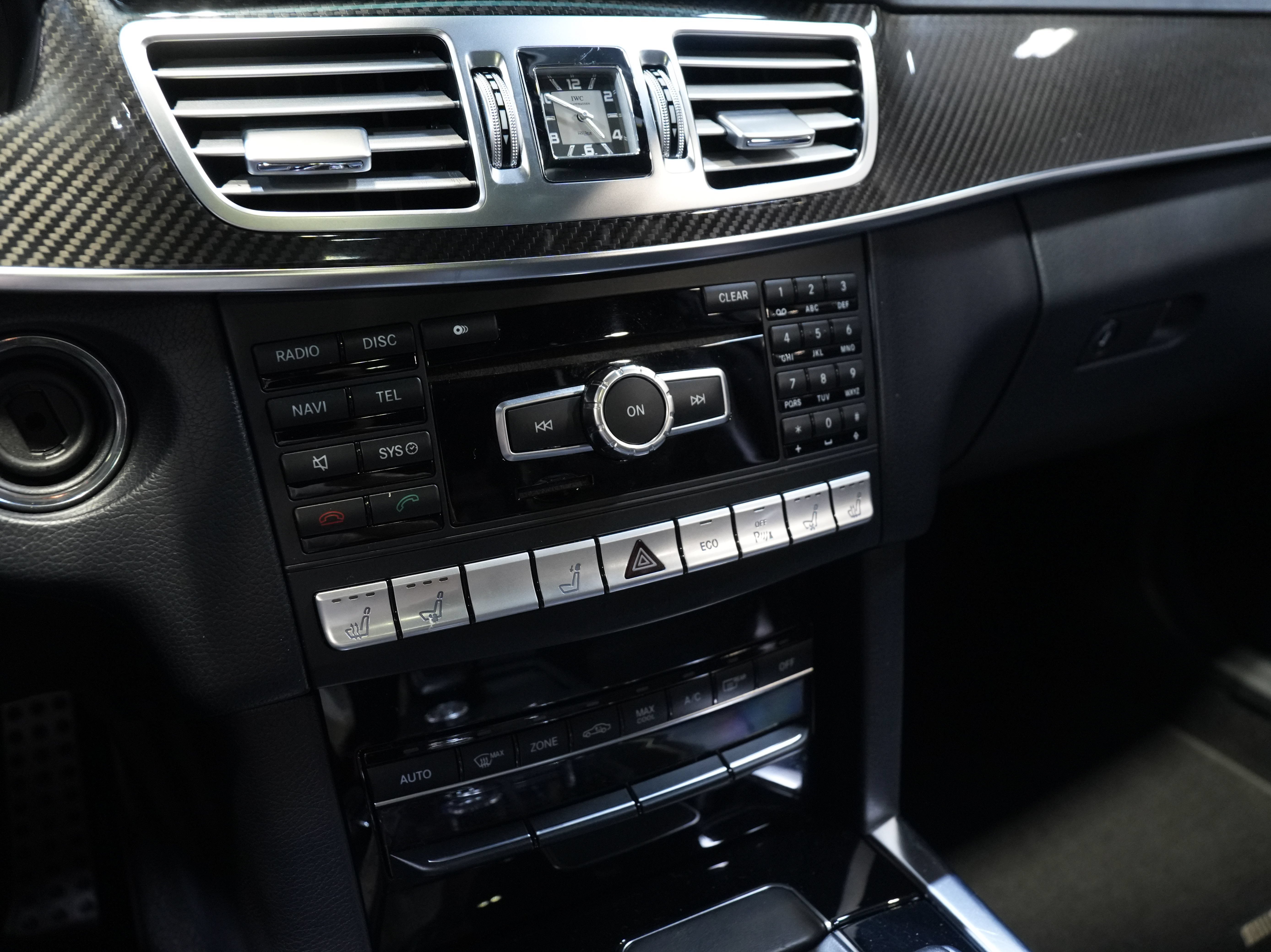 Used 2014 Mercedes-Benz E 63 AMG S-Model w/ Driver Assistance Package image 48