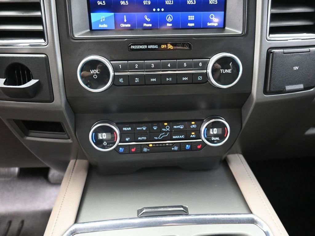 Used 2020 Ford Expedition XLT w/ Equipment Group 202A image 28