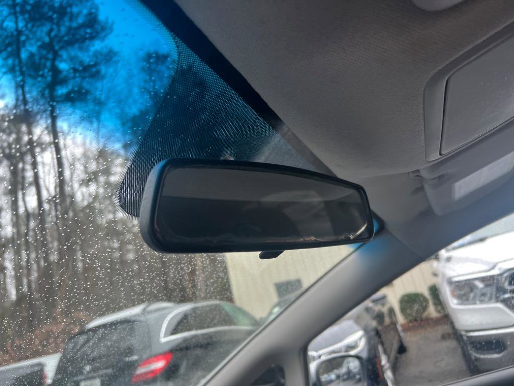 Used 2017 Kia Forte LX w/ LX Popular Package image 31