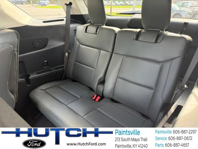 New 2026 Ford Explorer Active w/ Active Comfort Package AWD/4WD image 13